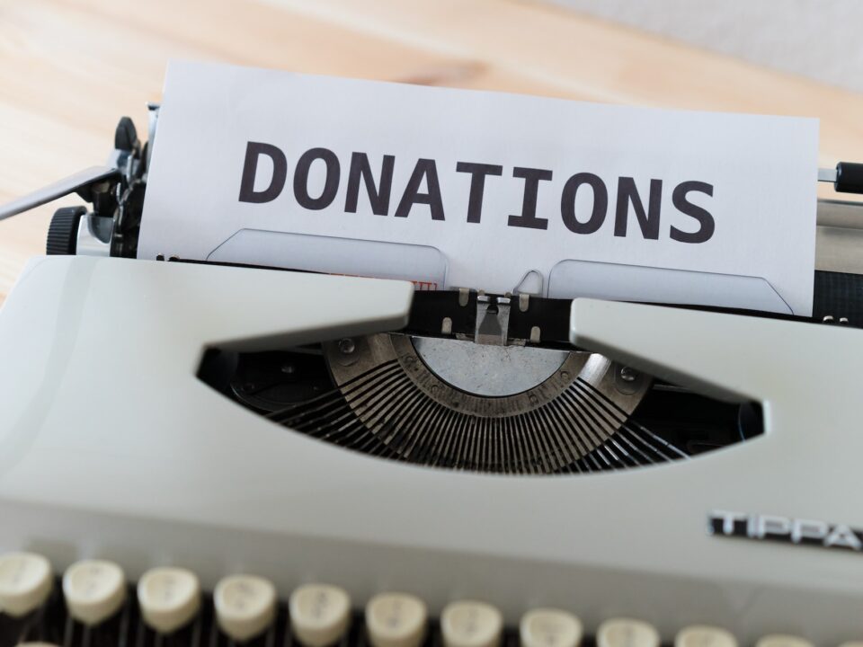 5 Tax-Efficient Charitable Giving Strategies to Consider at Year-End